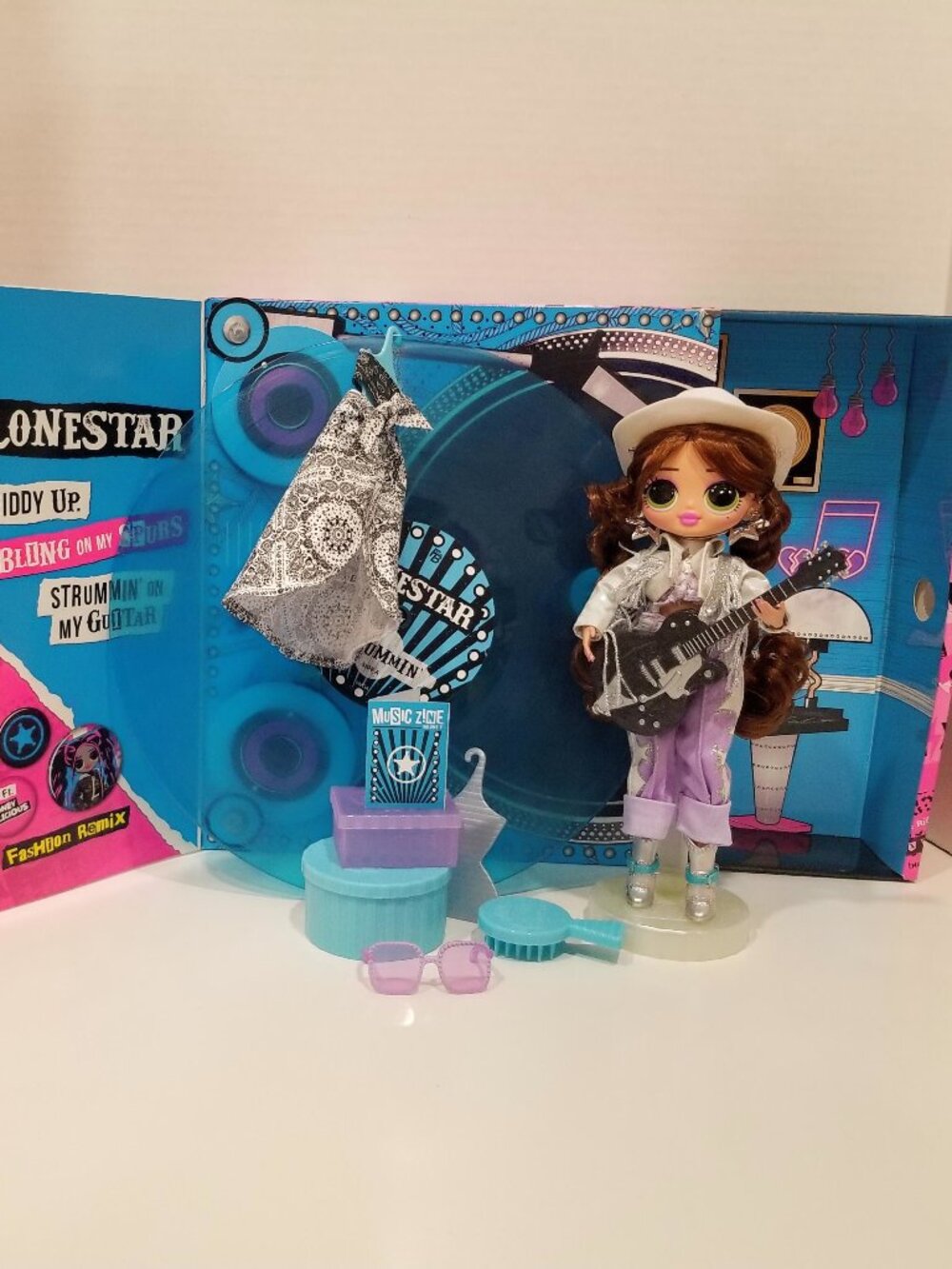 L.O.L. Surprise! O.M.G. Remix Lonestar Doll & Accessories, EUC